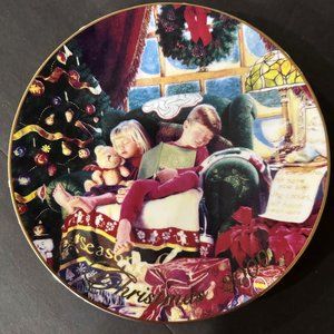Avon 2000 Christmas Plate